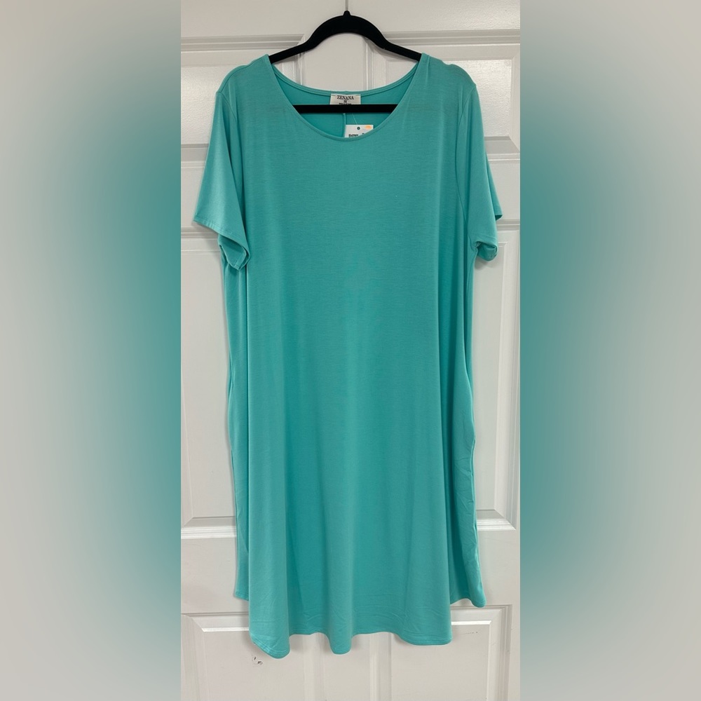 Teal t-shirt dress with pockets